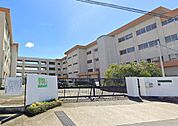 豊中市立第十二中学校
