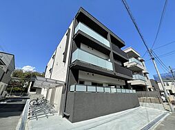 ostal esaka