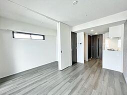 コンフォリア江坂江の木町Q 706 7階1LDKのリビング/ダイニング