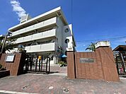 吹田市立千里第二小学校