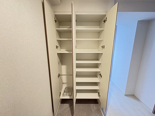収納