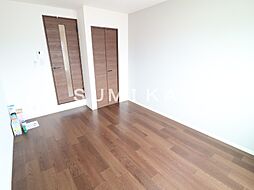 クレセント富町 1階1Kのリビング/ダイニング