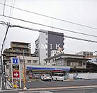 ローソン岡山東島田町一丁目店 69m