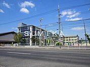 岡山市立西小学校 654m