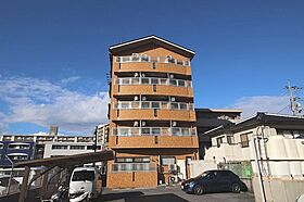 岡山県岡山市中区浜3丁目（賃貸マンション1R・2階・25.60㎡） その1