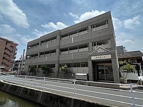 岡山県岡山市北区島田本町1丁目（賃貸マンション1K・3階・31.02㎡） その1