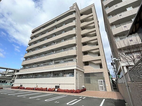 福富GRADEマンション ｜岡山県岡山市南区福富東1丁目(賃貸マンション1K・6階・29.57㎡)の写真 その1