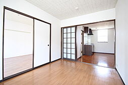 サンライズ平野　A 1階3DKのリビング/ダイニング