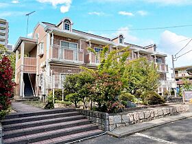 ホワイエ・デ・クレアシオン  ｜ 岡山県岡山市北区学南町3丁目（賃貸アパート1R・1階・27.08㎡） その1