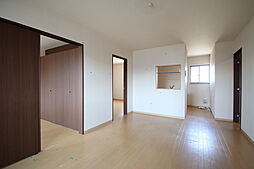 レザン　ヴェルジェ　B 2階2LDKのリビング/ダイニング