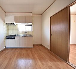 メゾニティーブラッサム　A 2階3DKのリビング/ダイニング