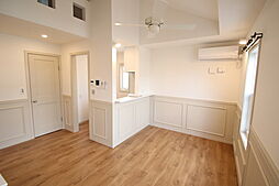 プリマガーデン岡山　弐番館 2階ワンルームのリビング/ダイニング