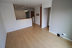 GRACE北方 1階2LDKのリビング/ダイニング