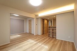 ハイロード 5階2LDKのリビング/ダイニング