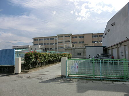 浜松市立与進北小学校（1360m）
