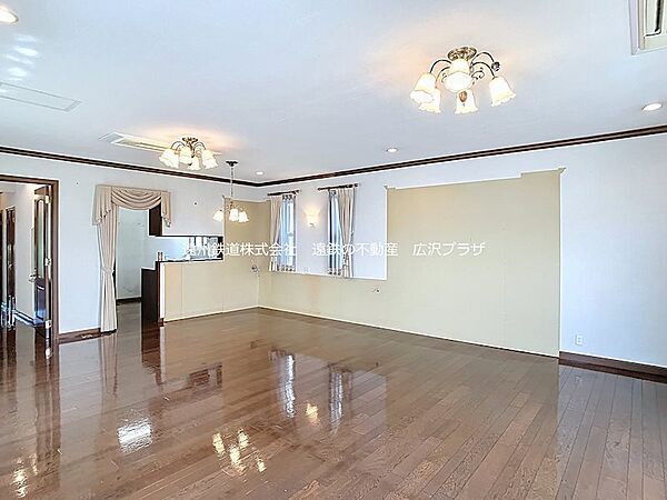 キッチンを拡大表示