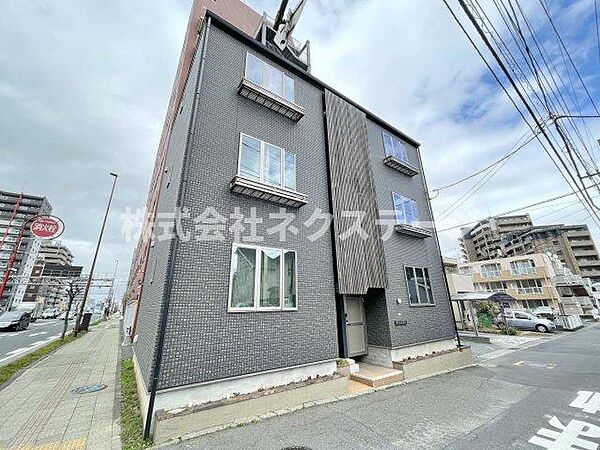 コーラルマンション ｜神奈川県厚木市田村町(賃貸アパート1K・3階・24.00㎡)の写真 その1