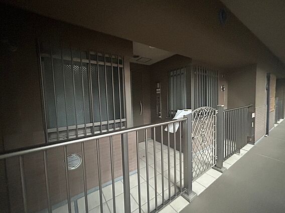 上質感漂う玄関...