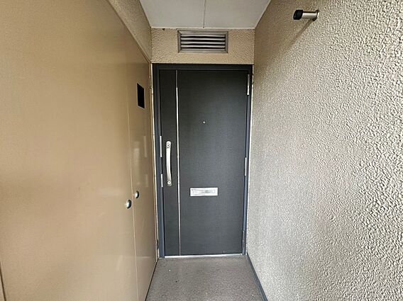 上質感漂う玄関...