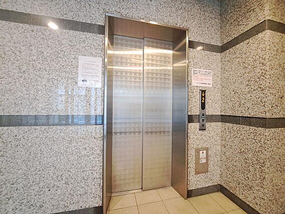 エレベーター完...
