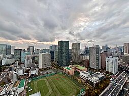 陽当たり・通風・開放感に恵まれた環境です。