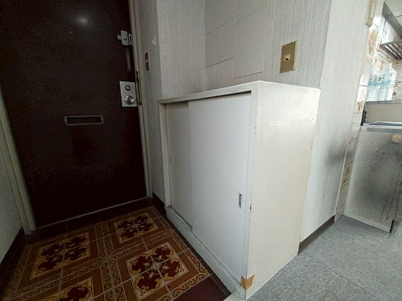 家電やスーツケ...