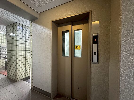 エレベーター完...