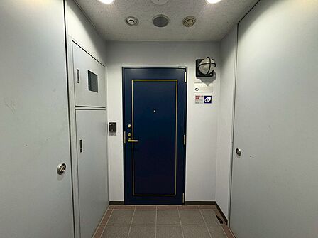 清潔感のある落ち着いた雰囲気の玄関です。