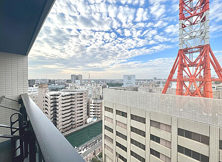 陽当たり・通風・開放感に恵まれた環境です。
