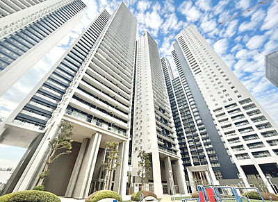 外観：飽きのこないシンプルモダンな外観です。
