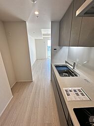 使いやすくスタイリッシュなキッチン空間になっております。