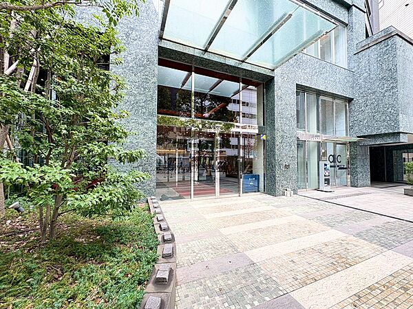 エントランスを拡大表示