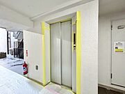 エレベーター完備のため荷物が多くなっても安心。
