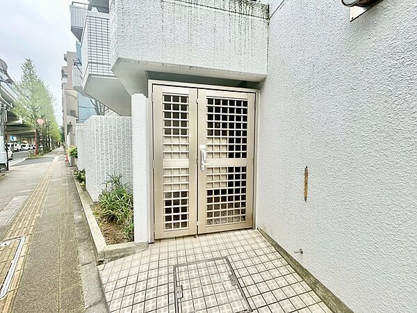 エントランス