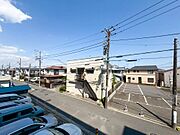 眺望や窓からの景色が良いと、家で過ごす時間も快適です。