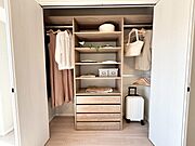 家電やスーツケース、ストック品など何でも片付く嬉しい空間です。