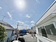 眺望や窓からの景色が良いと、家で過ごす時間も快適です。