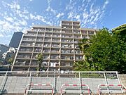 忙しく過ぎゆく日常を置き去るほど、ゆったりした時間が流れる住環境。