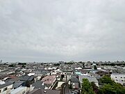 陽当たり・通風・開放感に恵まれた環境です。