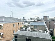 眺望や窓からの景色が良いと、家で過ごす時間も快適です。