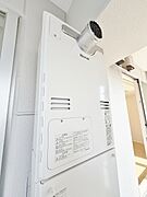 見やすい画面で操作しやすい給湯パネル。
