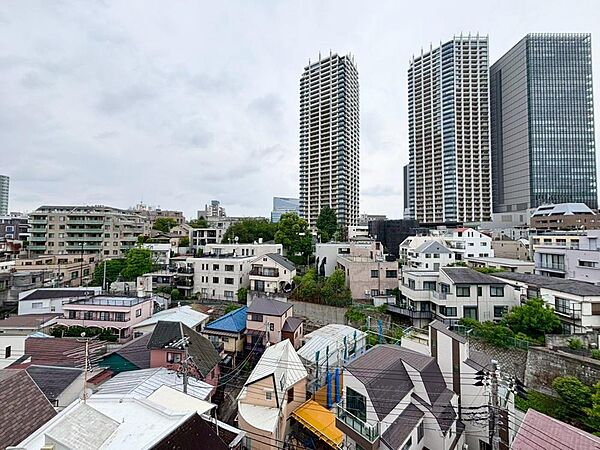 バルコニーを拡大表示