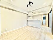 通風・採光に優れ、心地よい光と風が溢れています。