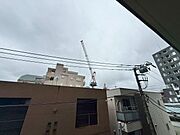 眺望や窓からの景色が良いと、家で過ごす時間も快適です。
