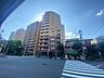 外観：忙しく過ぎゆく日常を置き去るほど、ゆったりした時間が流れる住環境。
