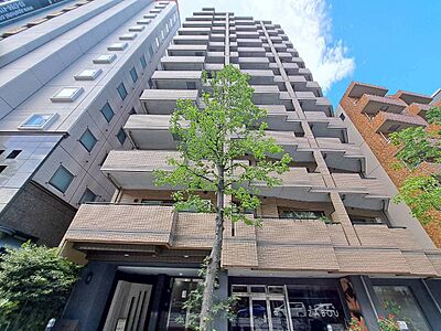 外観：飽きのこないシンプルモダンな外観です。