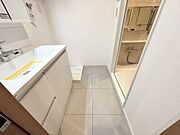 十分な広さの脱衣所。