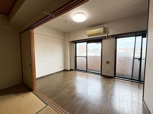 室内を拡大表示