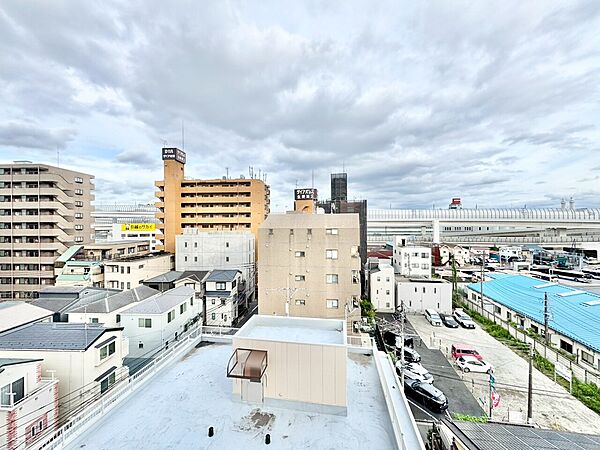 バルコニーを拡大表示