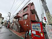 飽きのこないシンプルモダンな外観です。